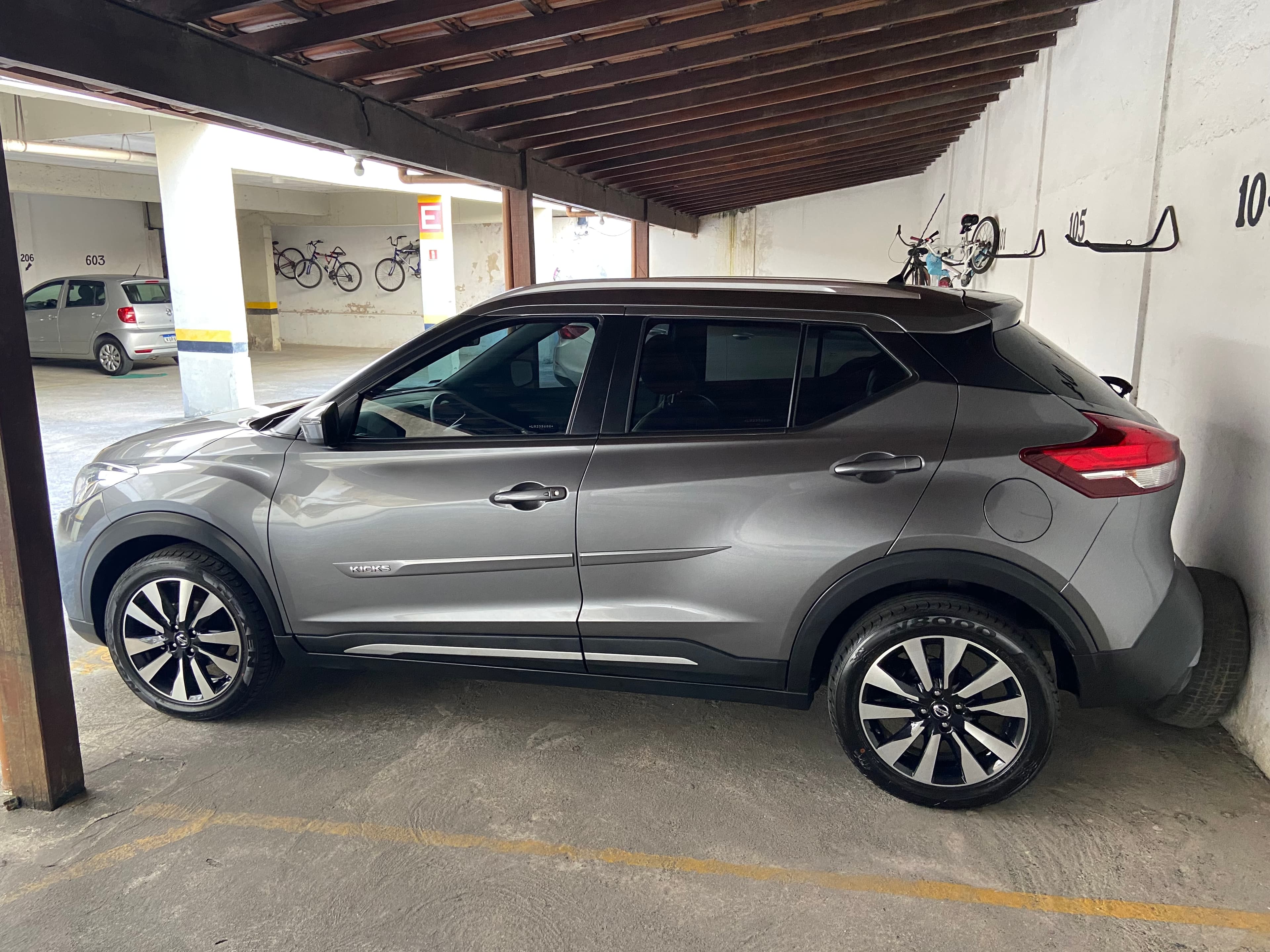 Nissan KICKS SV